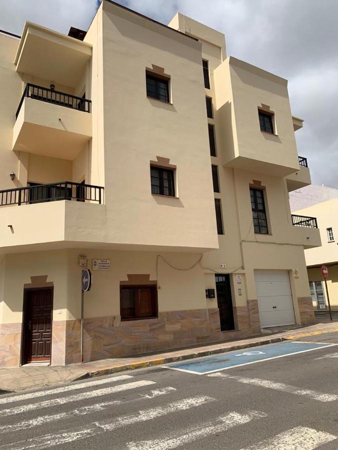 Calle Eusebio Carballo II Corralejo Exteriör bild